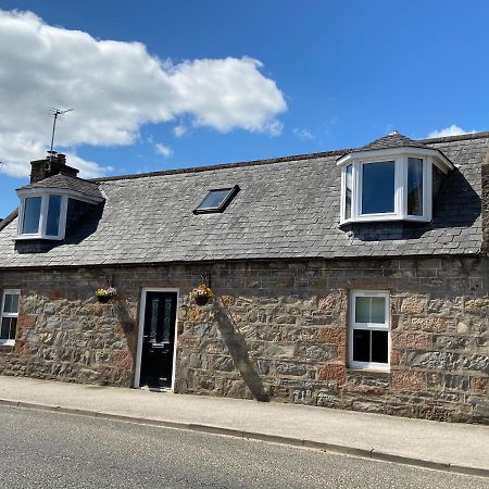 Islas Cottage, A Home In The Heart Of Speyside Dufftown Buitenkant foto